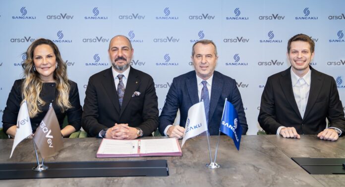 arsaVev Yönetim Kurulu Başkan Vekili Sema Öztürk_arsaVev Yönetim Kurulu Başkanı Bülent Öztürk_Sancaklı Kurucu Ortağı Saffet Sancaklı_Sancaklı Yönetici Ortağı Mert Sancaklı