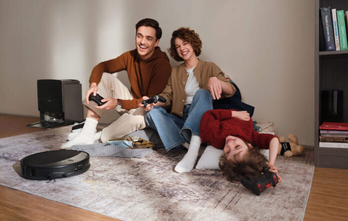 1771532924_Saro10R_album_pic8