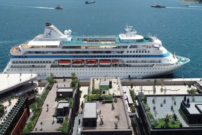 1771589644_Astoria_Grande