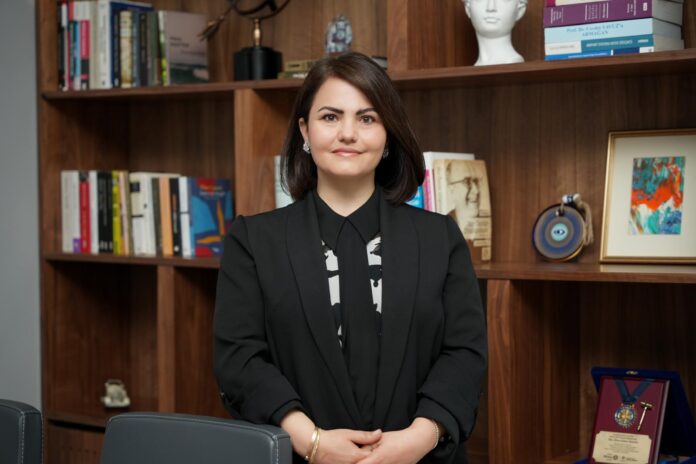 ELVAN KAKICI_2